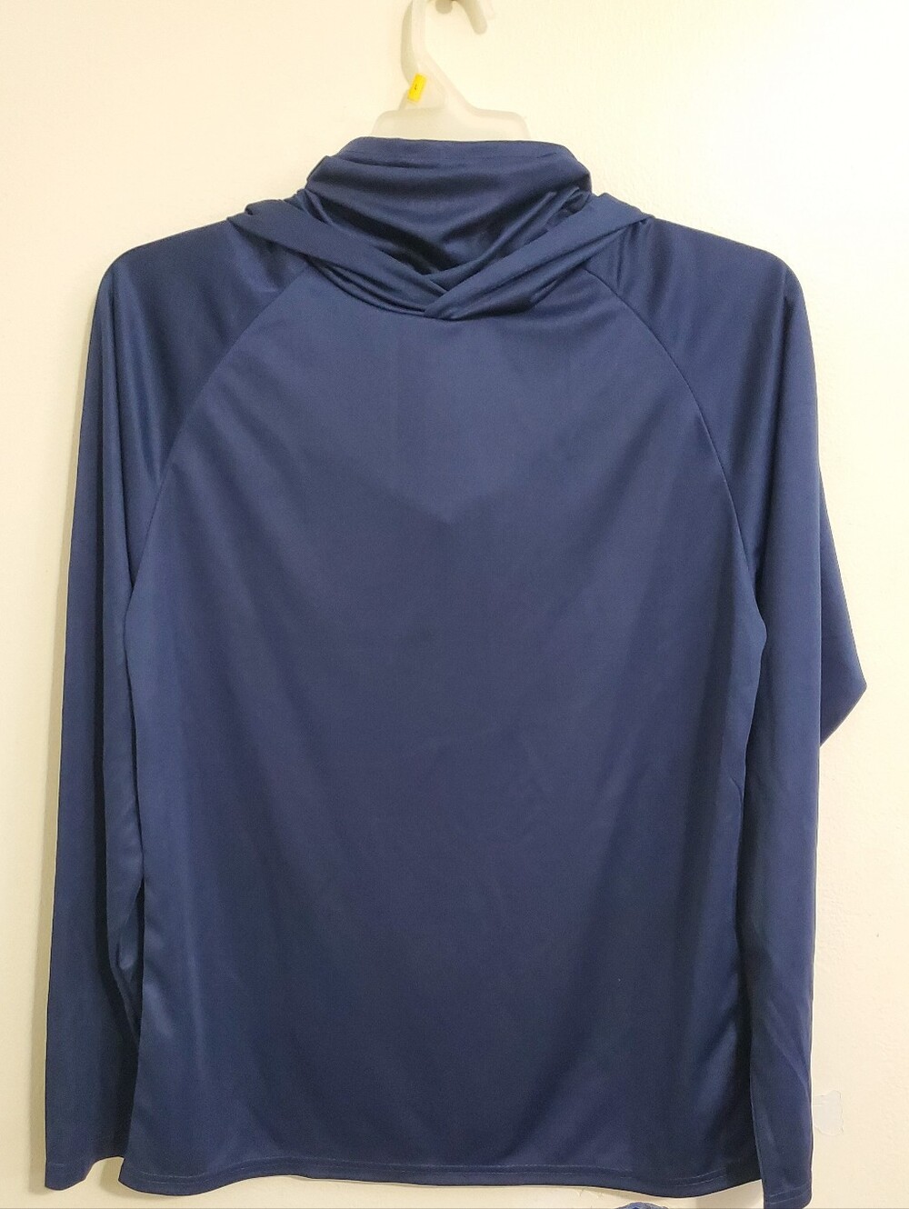 NWOT Men's Jogging Shirt